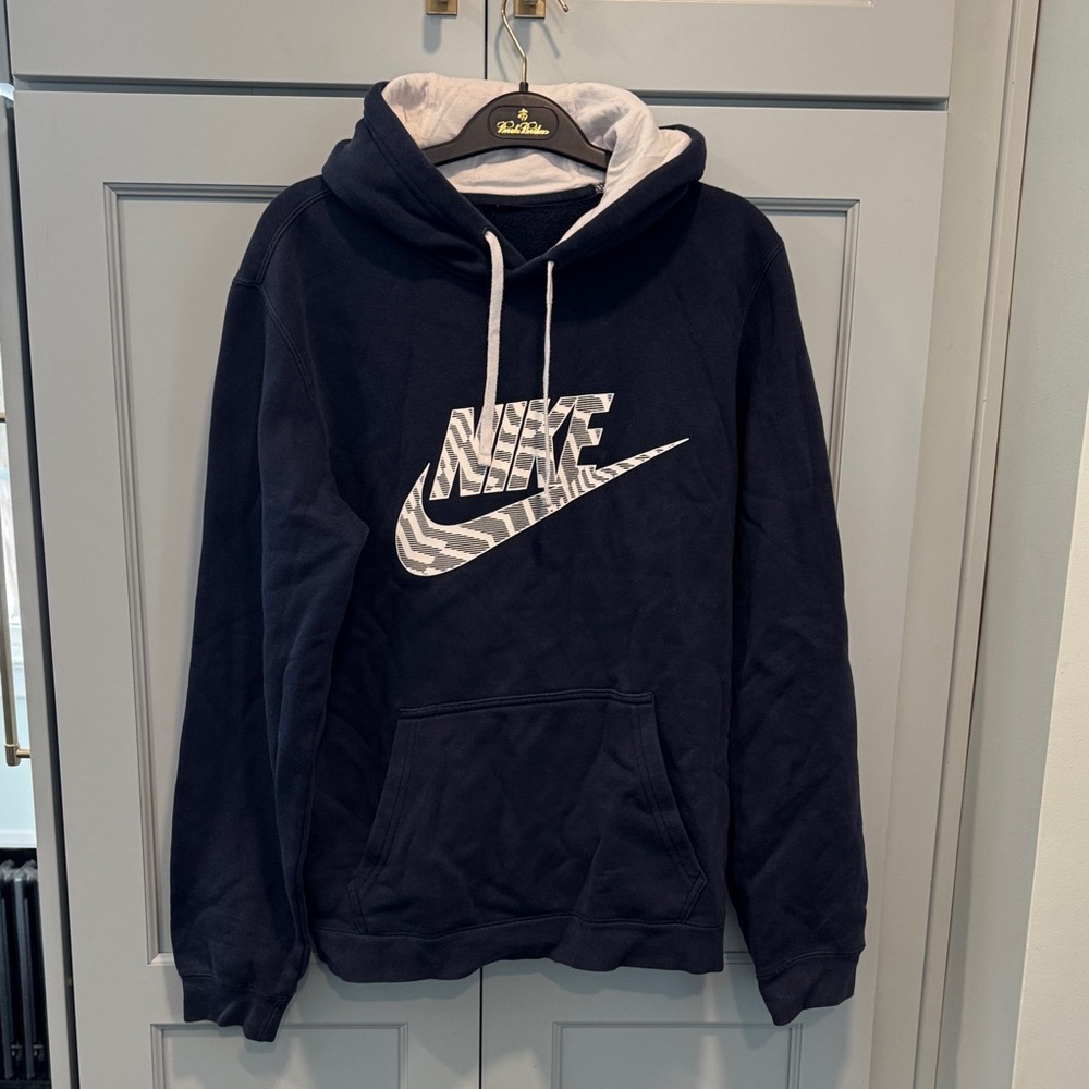 Nike Men's Dark Blue Hoodie with White Logo - sz Small